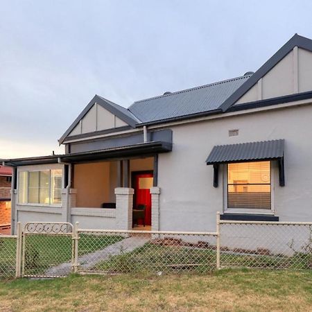 Canowindra Riverview Motel Exterior foto